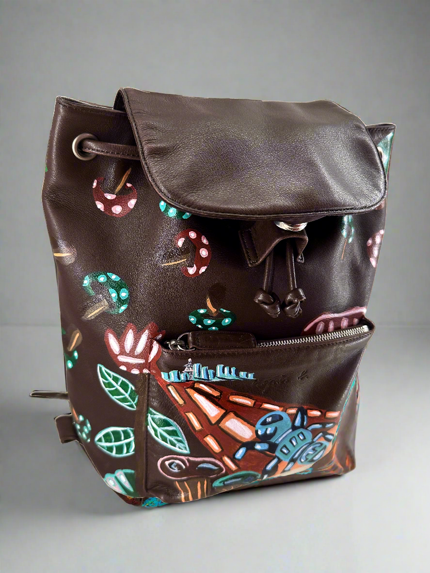 Agnes B - The curious Ant